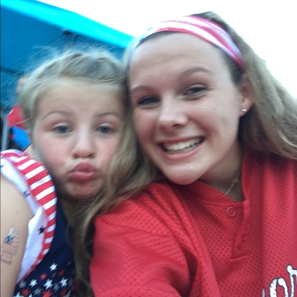 Meet your Posher, Lexi - Picture 1 of 1